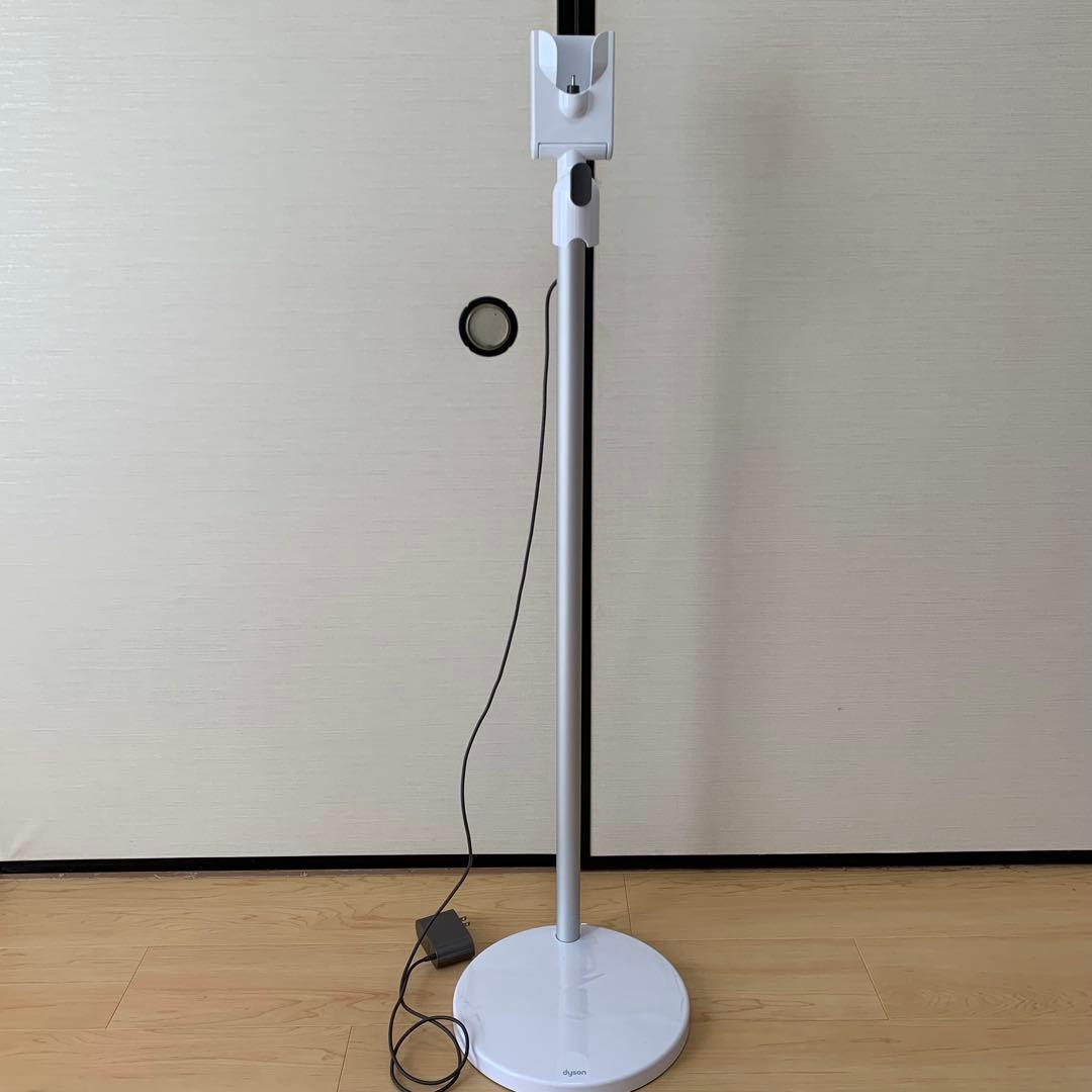 Dyson Digital Slim Fluffy SV18 スタンド付き