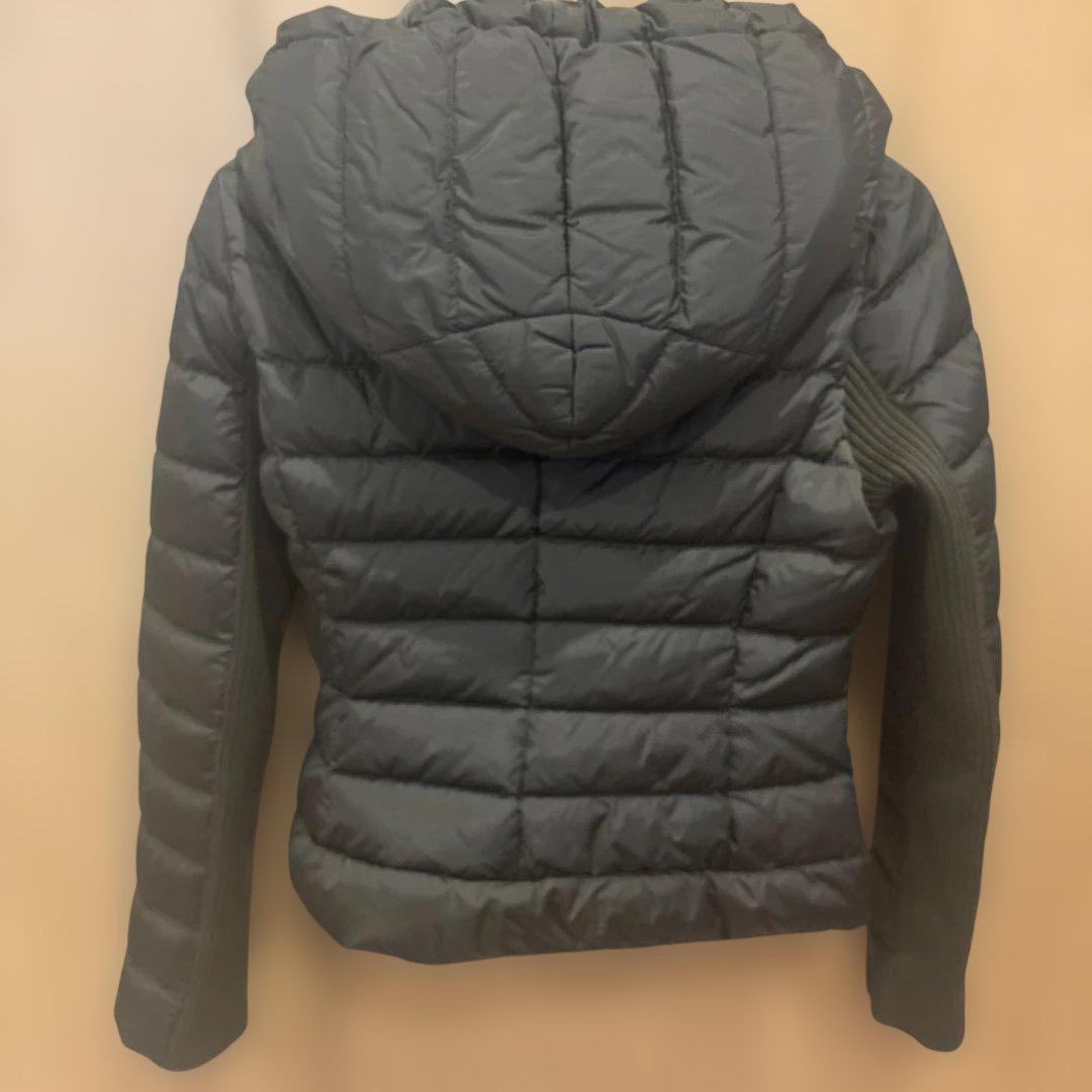 MONCLER ファーフード付　カーキーダウンジャケット