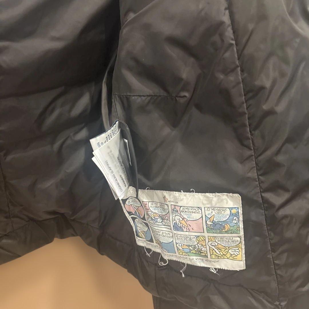 MONCLER ファーフード付　カーキーダウンジャケット