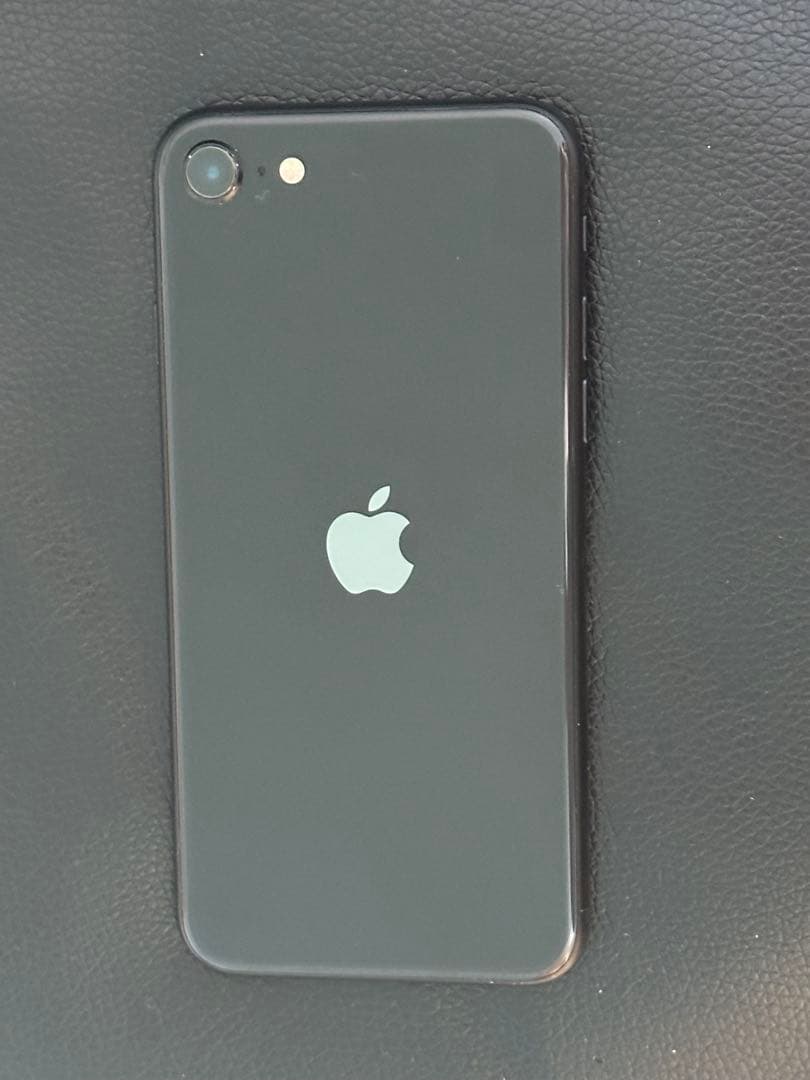 と*め様 Apple iPhone se 第2世代