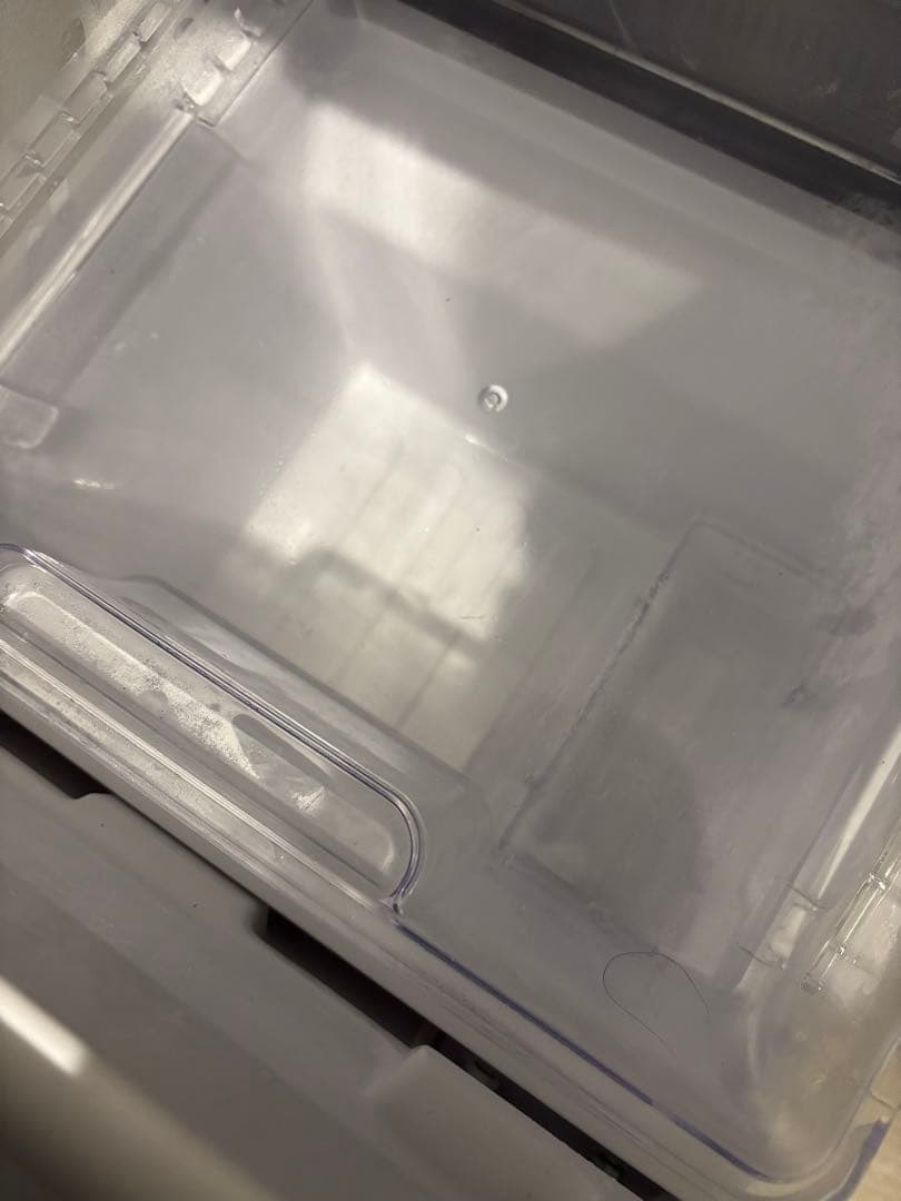 SHARP 冷蔵庫　一人暮らし　両開き　黒