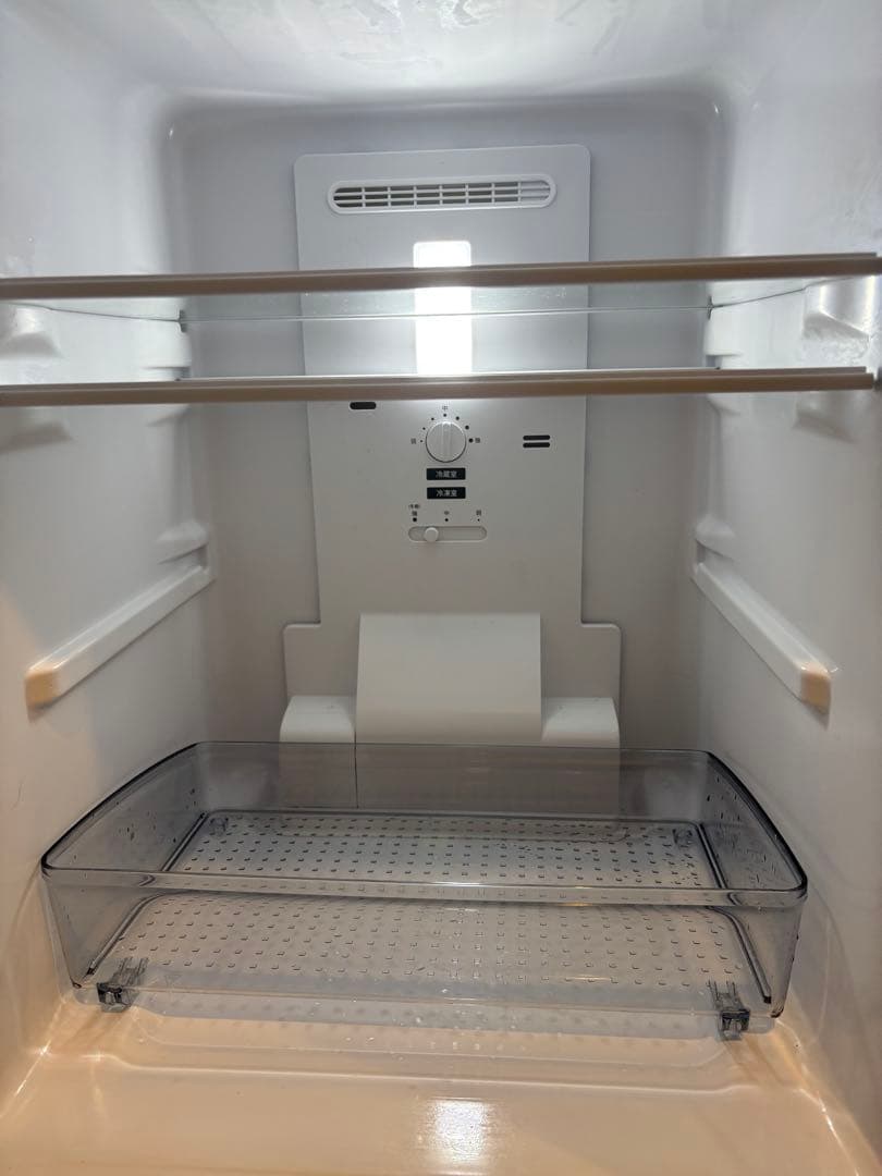 SHARP 冷蔵庫　一人暮らし　両開き　黒