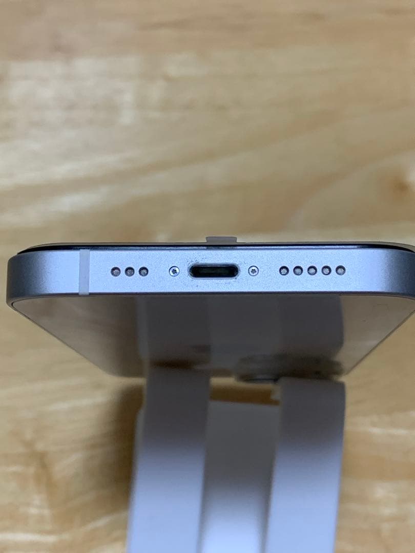 iPhone 14 ホワイト スターライト128GB SIMフリー 超美品