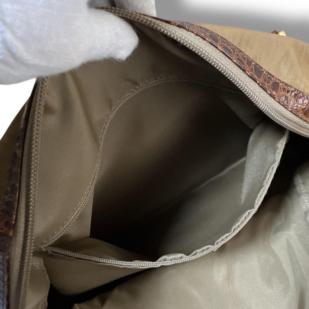 バレンシアガ クロコ型押し A4収納可 ゴールド金具 ボストンバッグ ブラウン