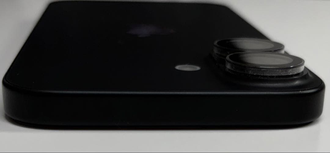 【美品・安心セット】iPhone16 日本国内SIMフリー版