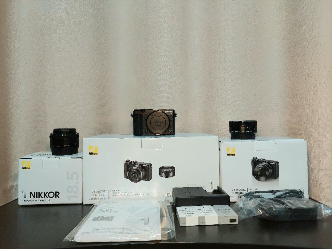 ニコン Nikon 1 J5 レンズキット