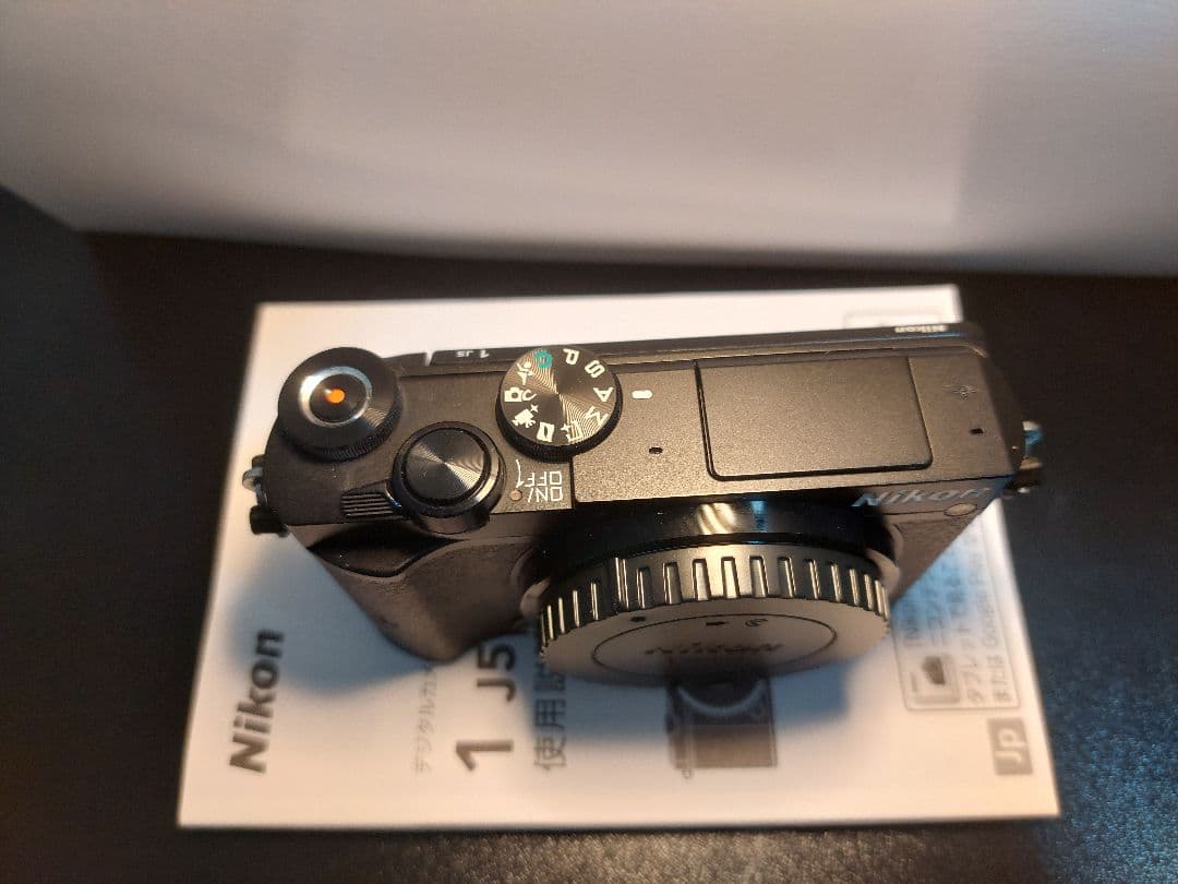 ニコン Nikon 1 J5 レンズキット