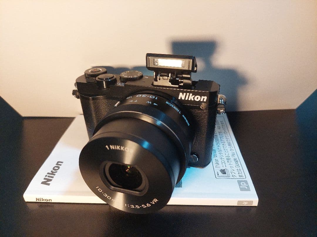 ニコン Nikon 1 J5 レンズキット