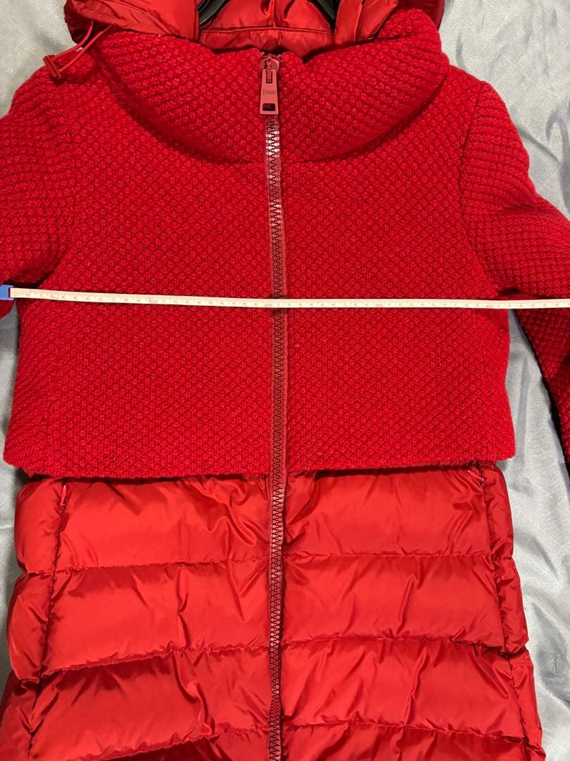 Aya Iinuma 　HERNO ダウンジャケット