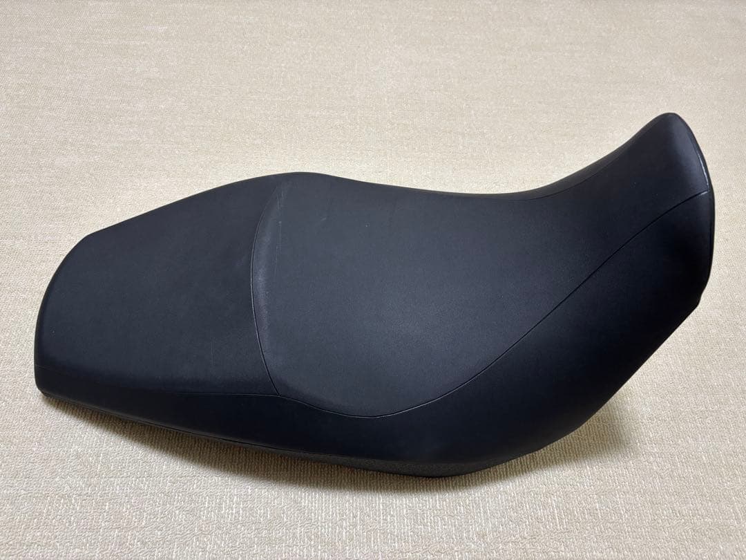 スズキV-strom650/XT (Ｖ-ストローム)純正ローシート