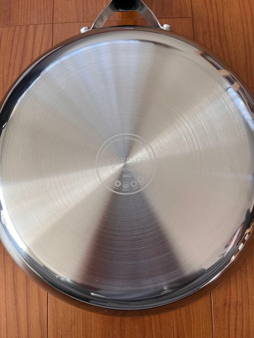 Corelle フライパン ステンレススチール　26㎝ 未使用。