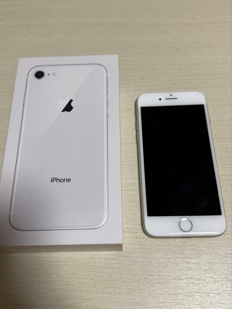 iPhone8 ホワイト SIMフリー