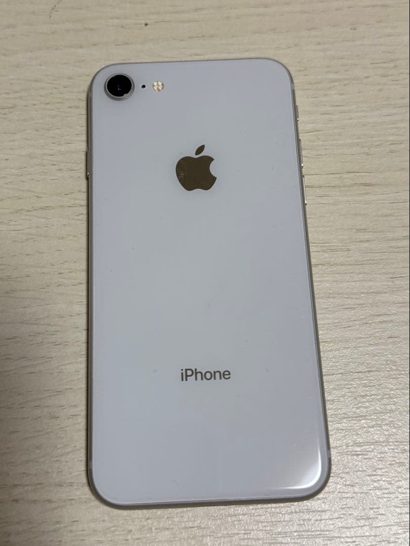 iPhone8 ホワイト SIMフリー