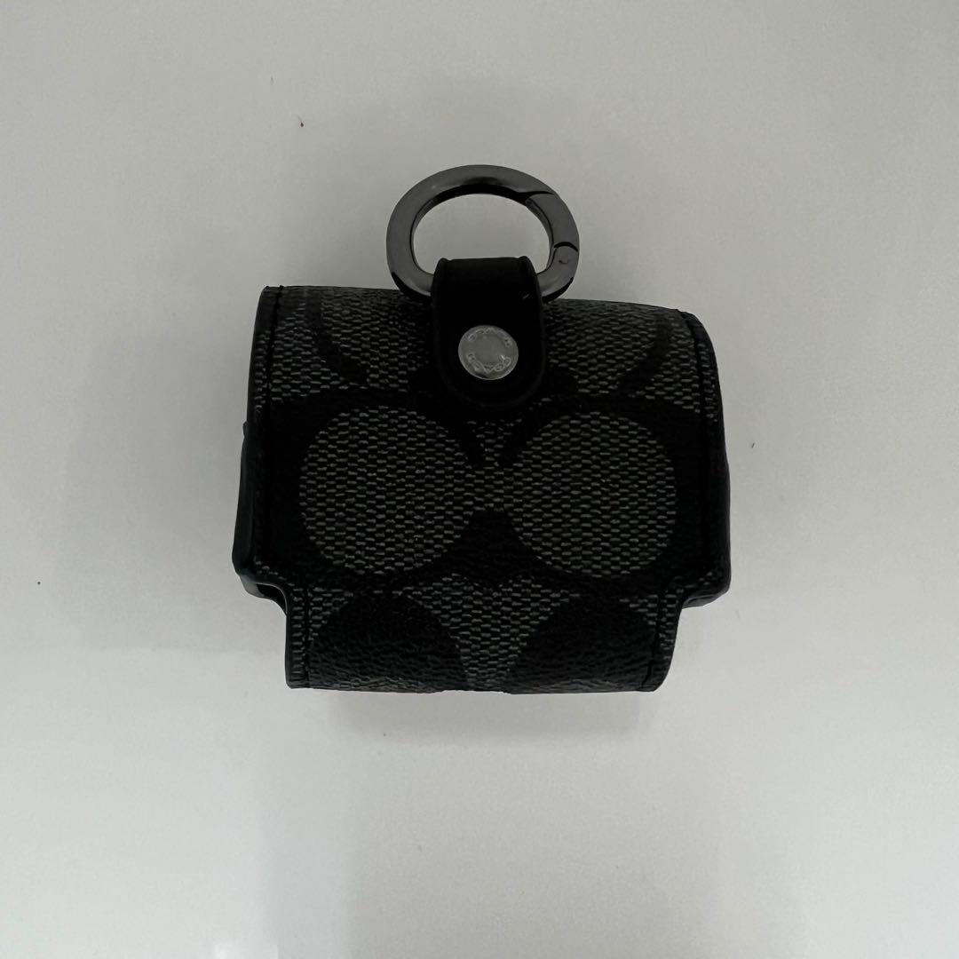【最終値下げ】COACH レザー AirPodsケース 新品 ラスト1点