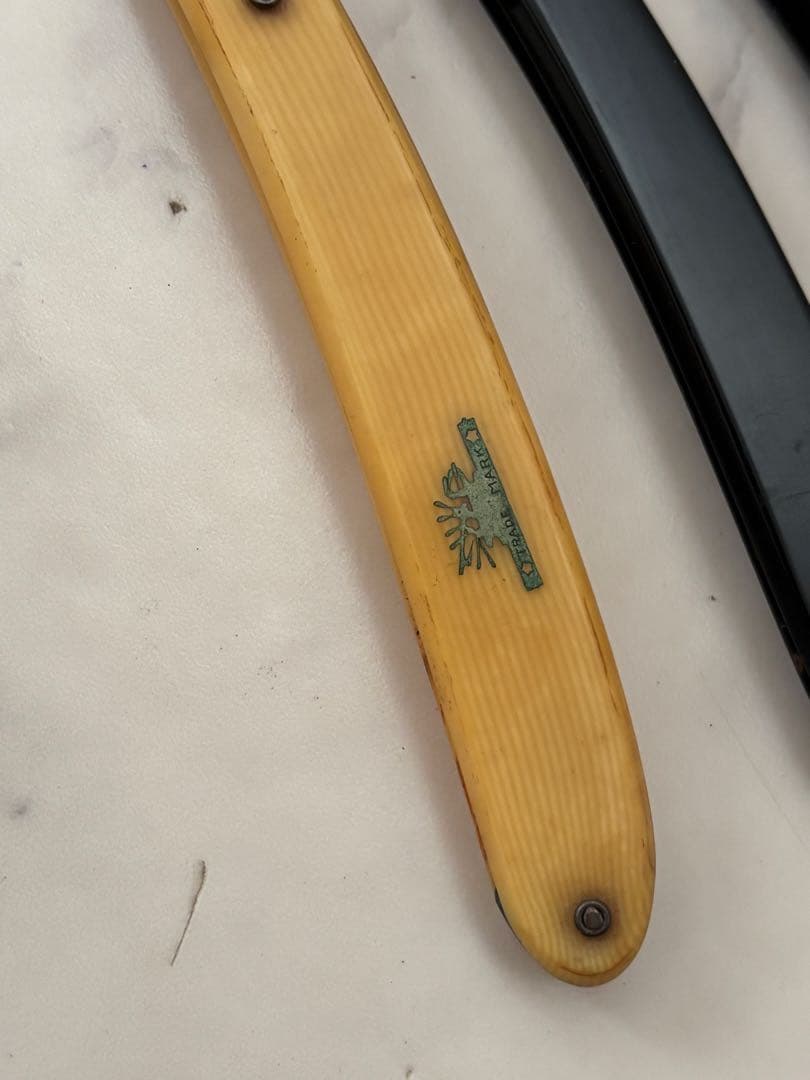 西洋カミソリ　カミソリ 理容道具 理容 塩澤 政明 8000 TRADEMARK