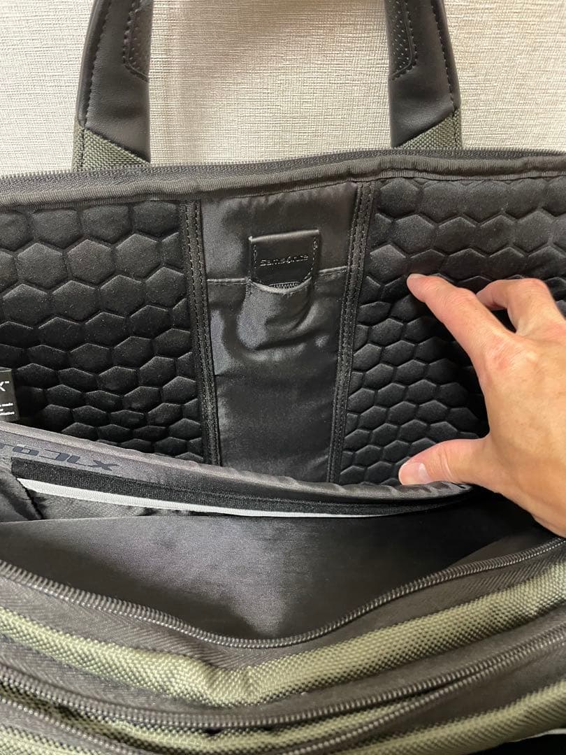 【ichi】サムソナイト　ベイルハンドル 15.6 エキスパンダブル