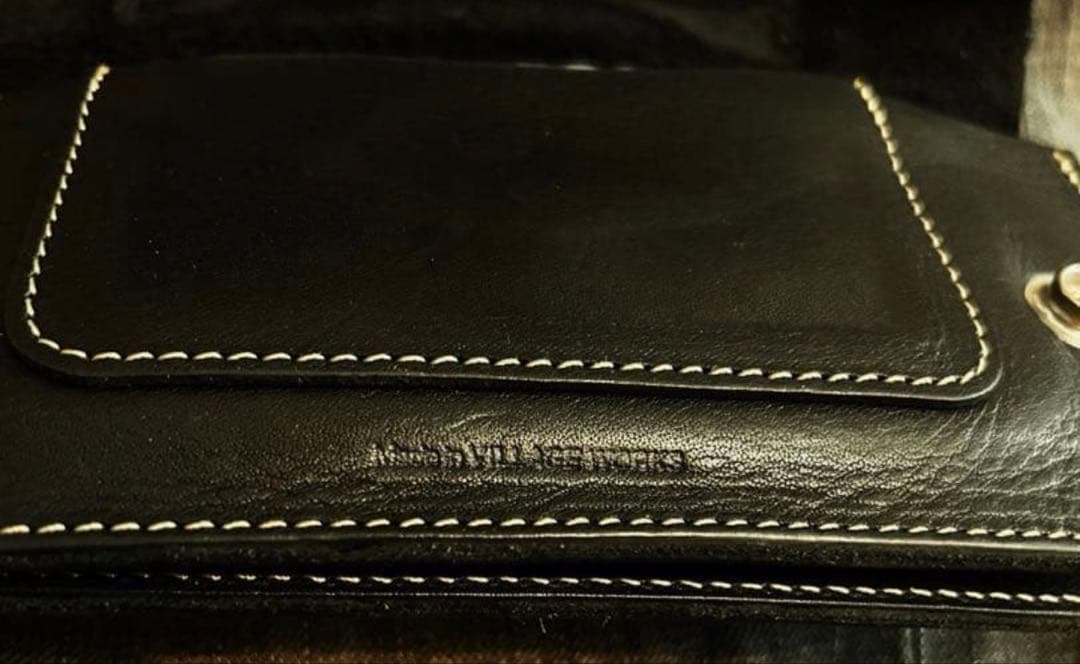 レッドムーン　トラッカーウォレット　RED MOON dude 専用化粧箱付き