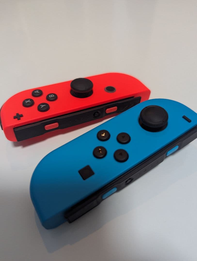 Nintendo Switch 本体 青/赤 Joy-Con 付属品付き