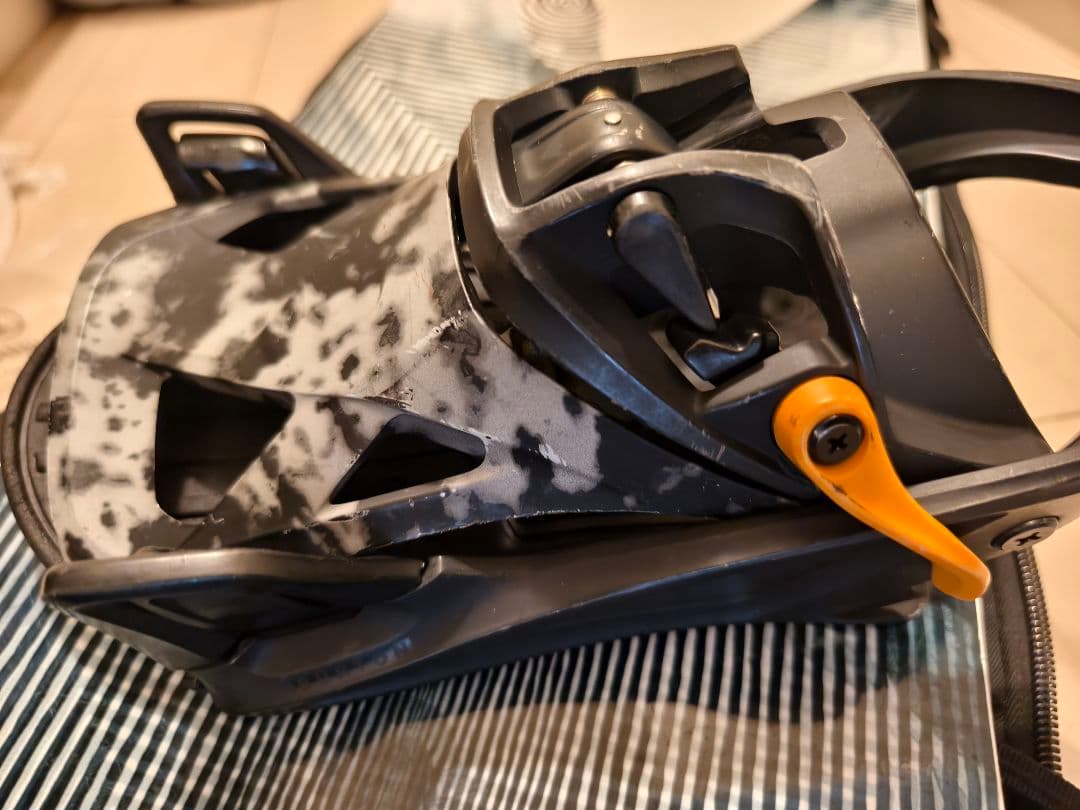 バートン BURTON STEP ONスノーボードビンディング