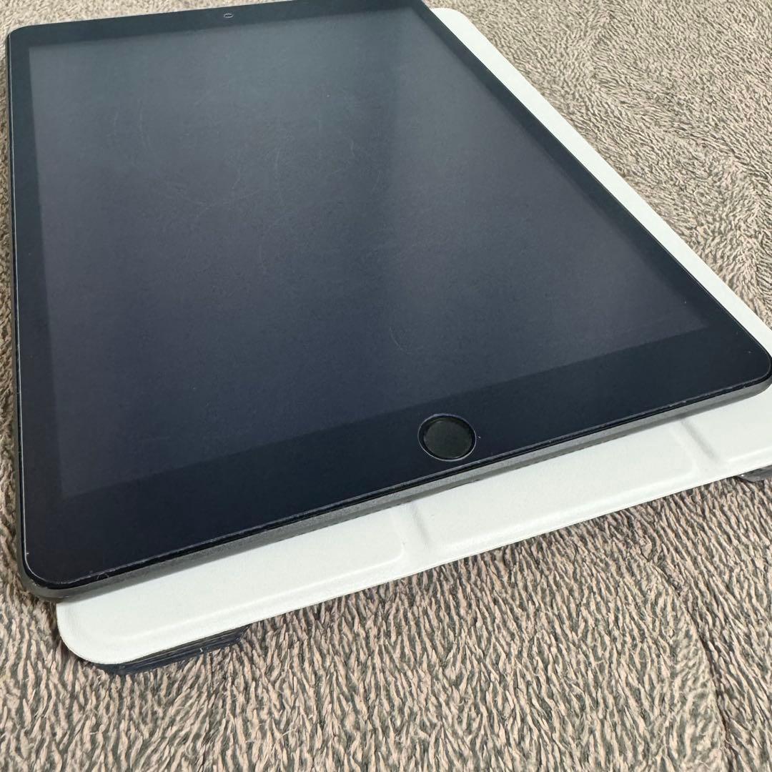 【iPad 第9世代 10.2インチ 64GB スペースグレイ】美品