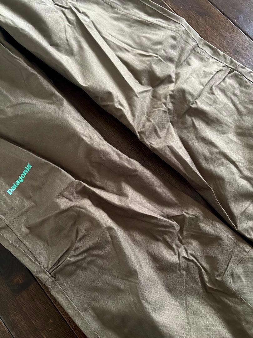 patagonia パタゴニア/ゴアテックス パウダーボウルPT カーキ L
