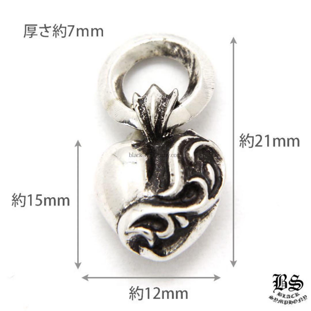 クロムハーツ　ハート　チャーム　ネックレス