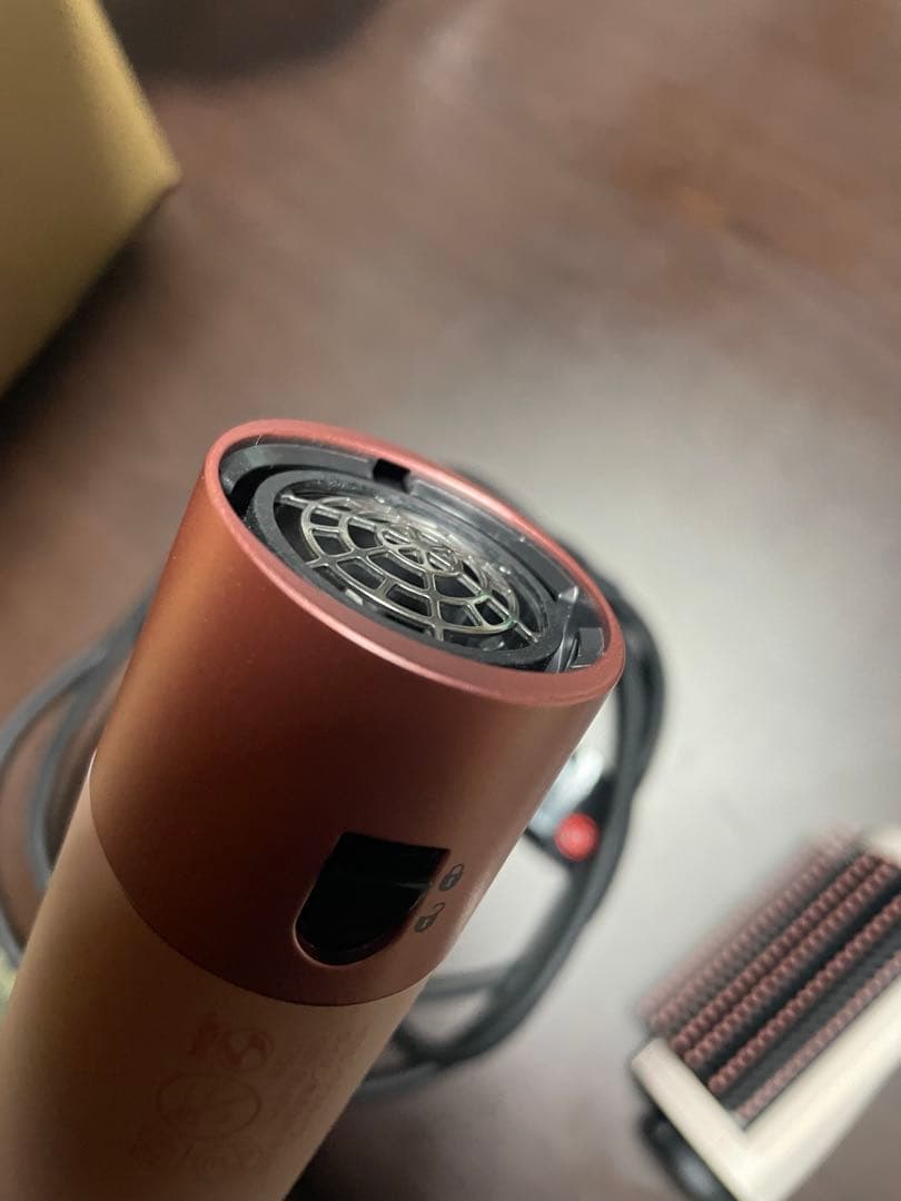 限定色　Dyson hs05 エアラップ　マルチスタイラー　ヘアスタイラー