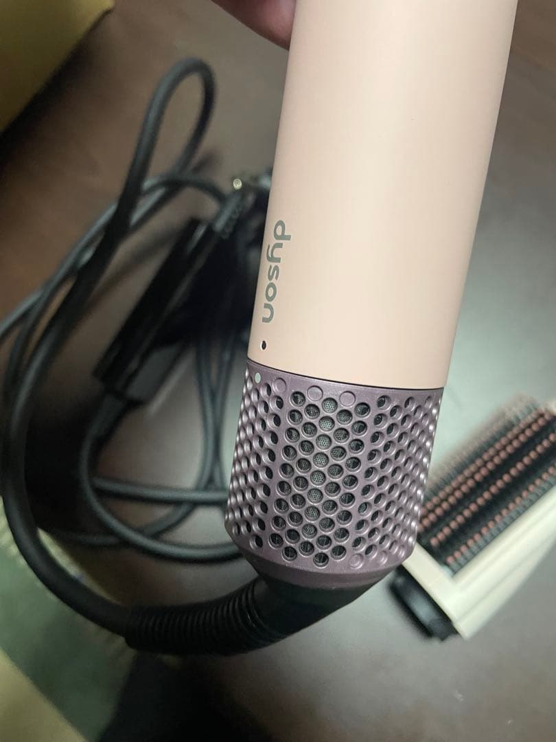 限定色　Dyson hs05 エアラップ　マルチスタイラー　ヘアスタイラー