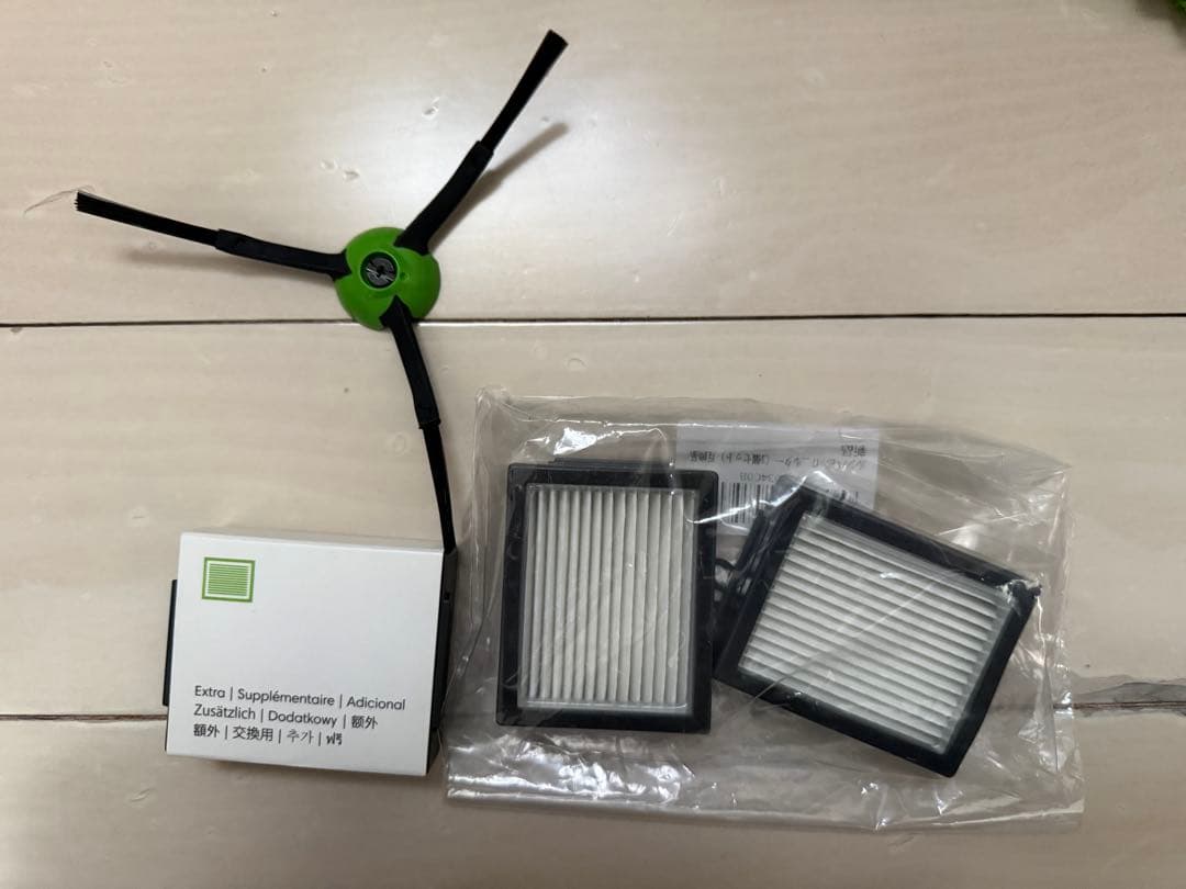 ルンバ　ロボット掃除機　J7