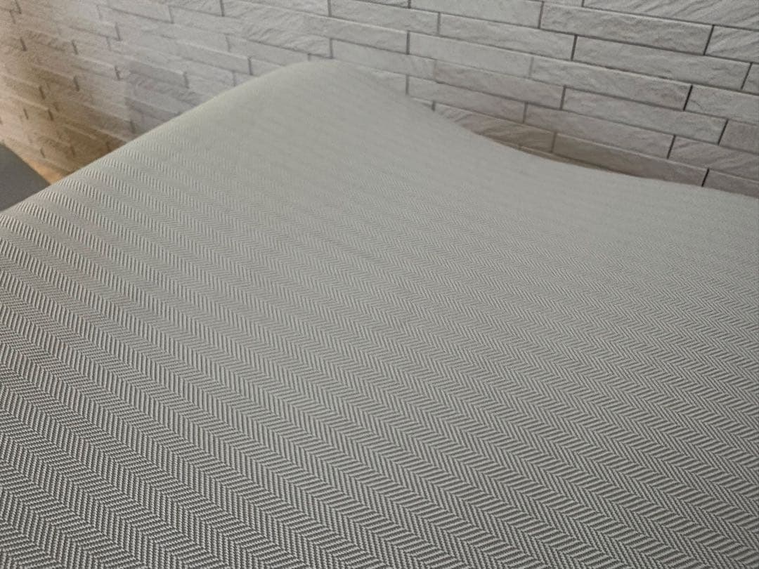 美品　ZINUS ゼログラビティチェア ソファ オートミール　人間工学