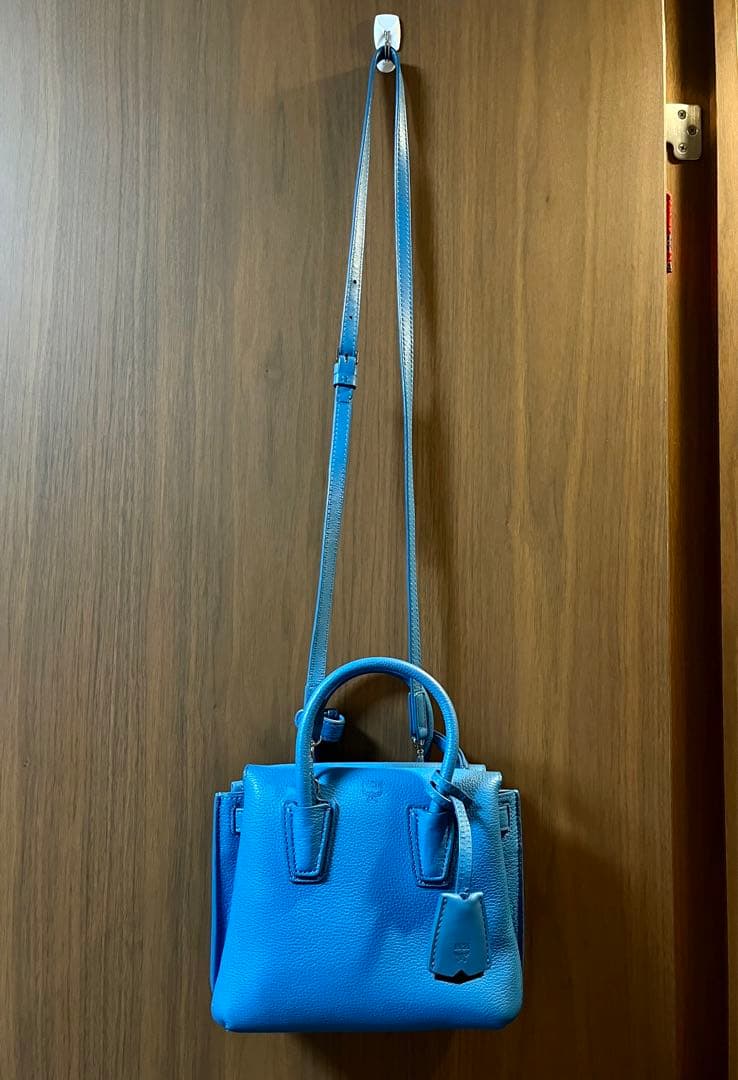 MCM クロスボディバッグ　ブルー牛革