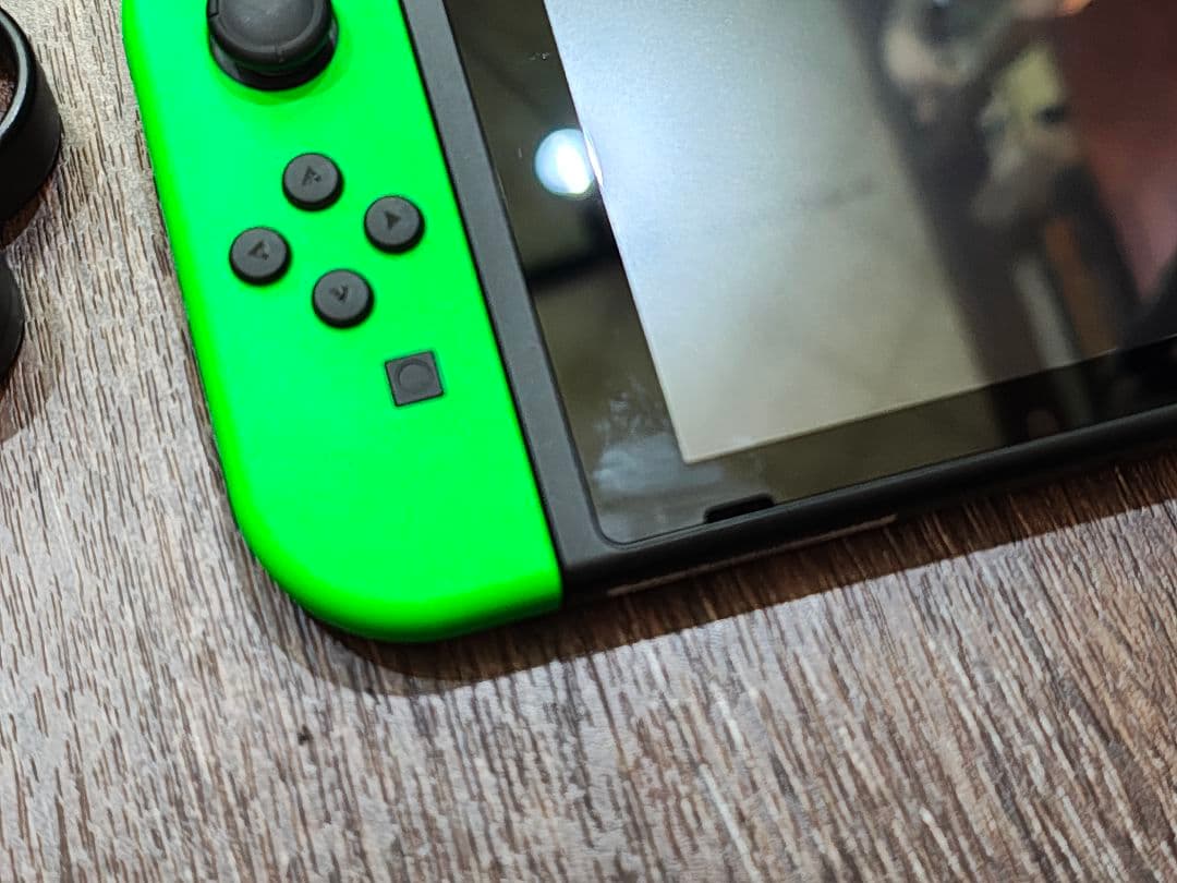 Nintendo Switch 赤/緑 +グリップ+リングコン