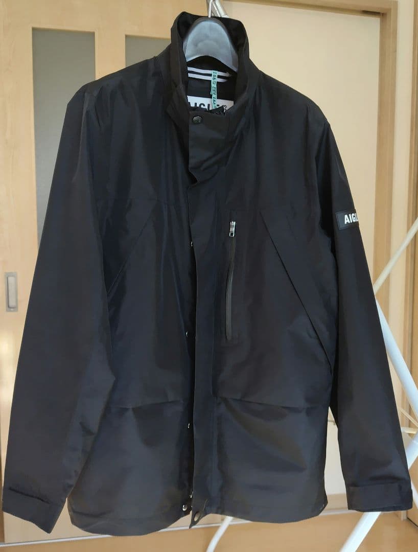 AIGLE　マウンテンパーカー　アウタージャケット　ゴアテックス　黒　メンズМ