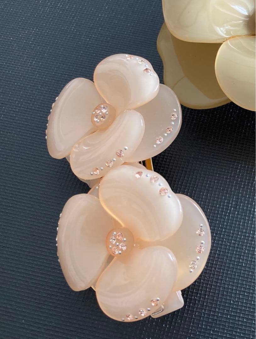 美品2点セット　アレクサンドル　ドゥ　パリ　バレッタ　カメリア　ツインカメリア