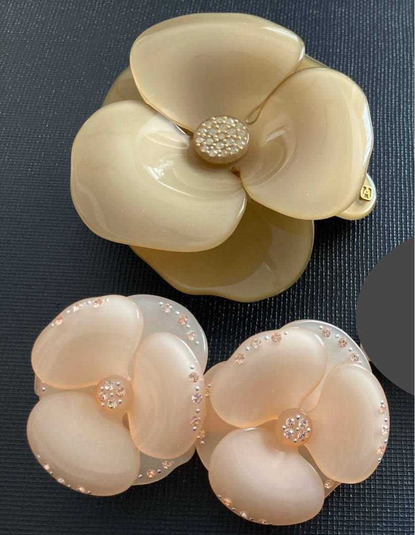 美品2点セット　アレクサンドル　ドゥ　パリ　バレッタ　カメリア　ツインカメリア