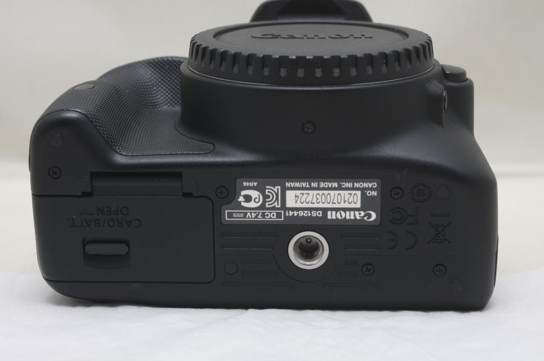 ★バッテリー2つ★ キヤノン EOS Kiss X7 ボディ