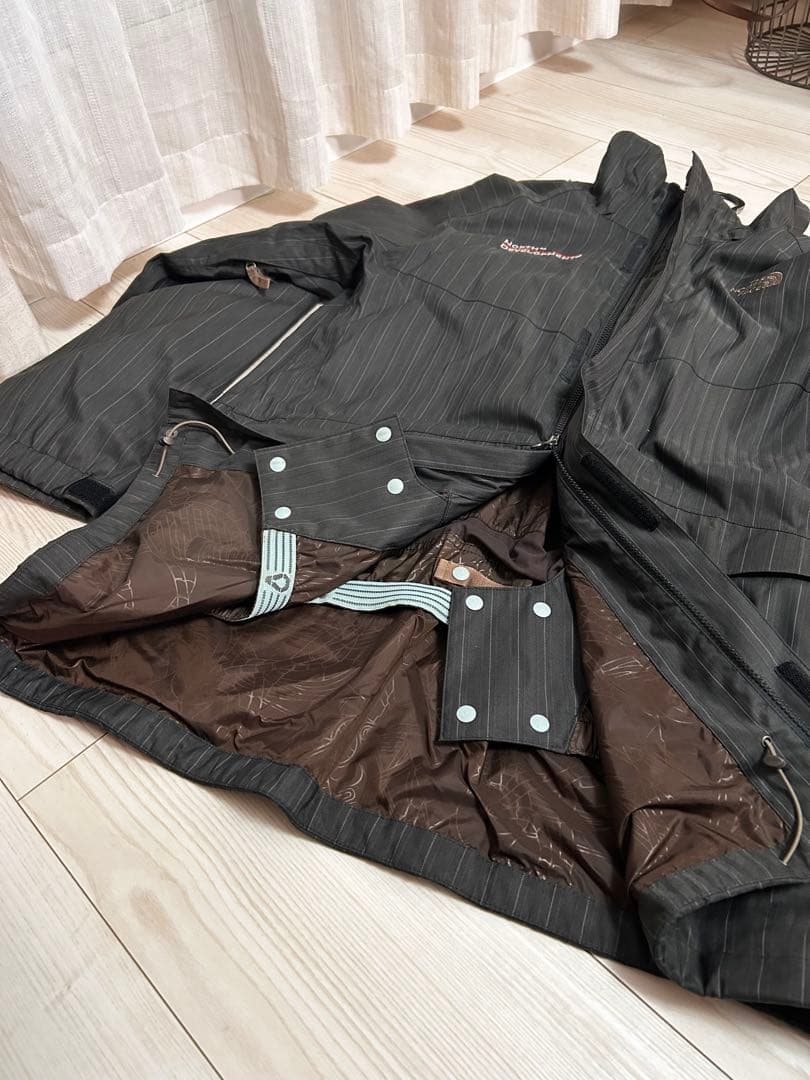 【最終価格】スノージャケットthe north face HYVENT