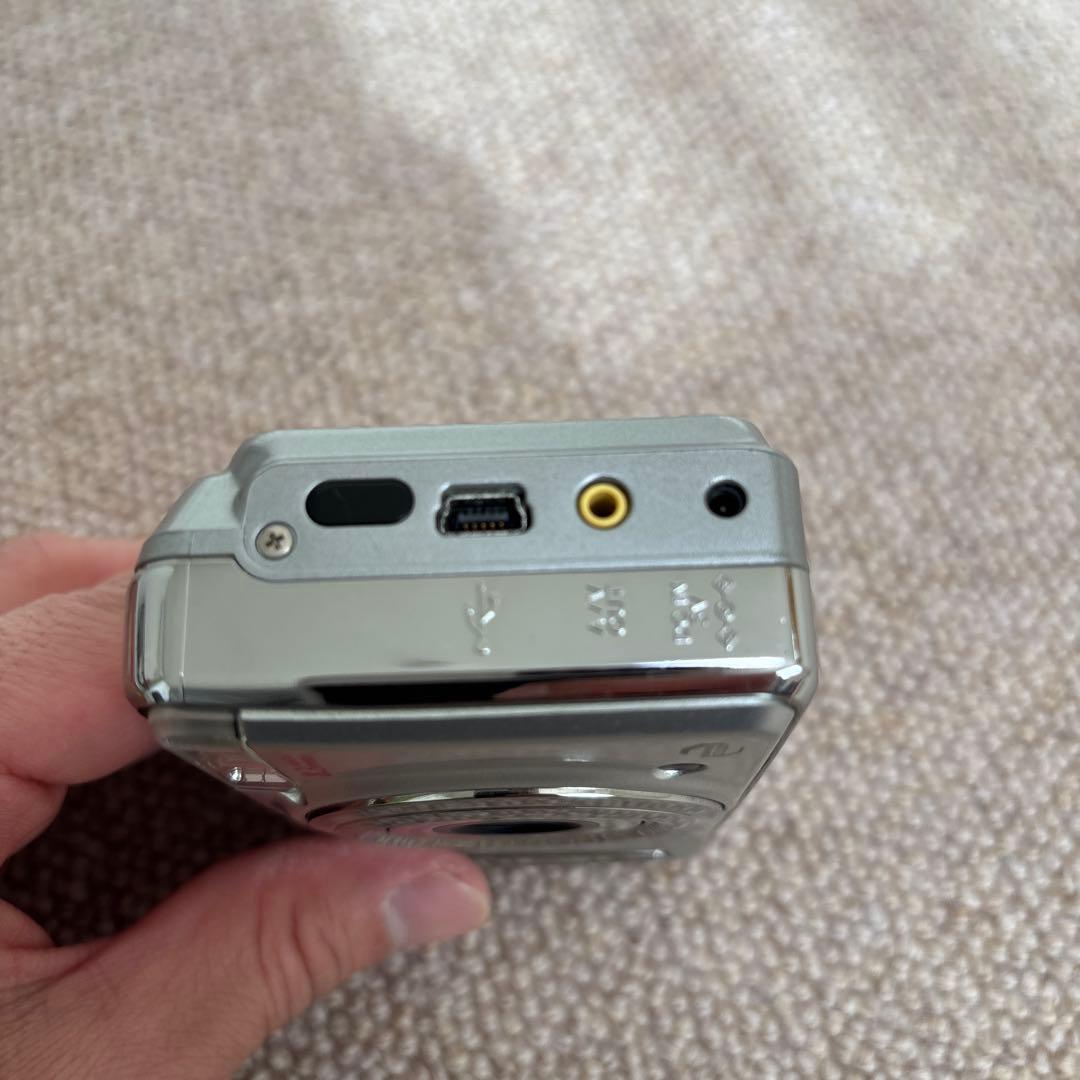 FUJIFILM FinePix A800 デジタルカメラ