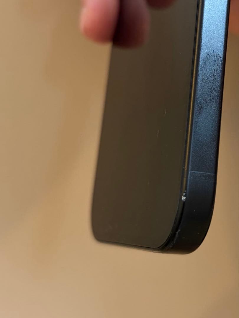 Apple iPhone 15 スペースブラック 本体　SIMフリー