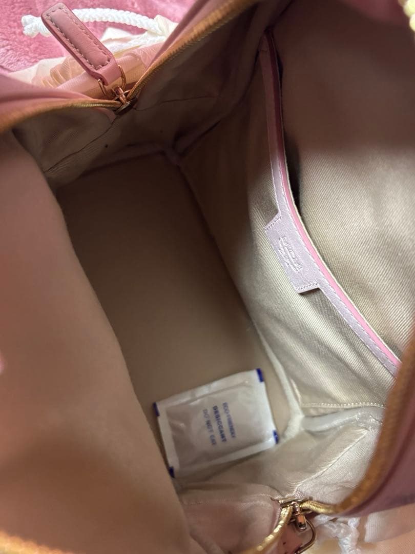 MCM ピンク リュック スタッズ付き　パウダーピンク　正規品