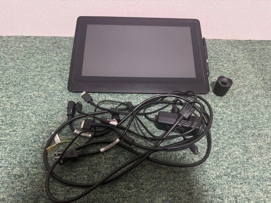 (別売りスタンド付き)Wacom Cintiq 16 DTK1660K1D