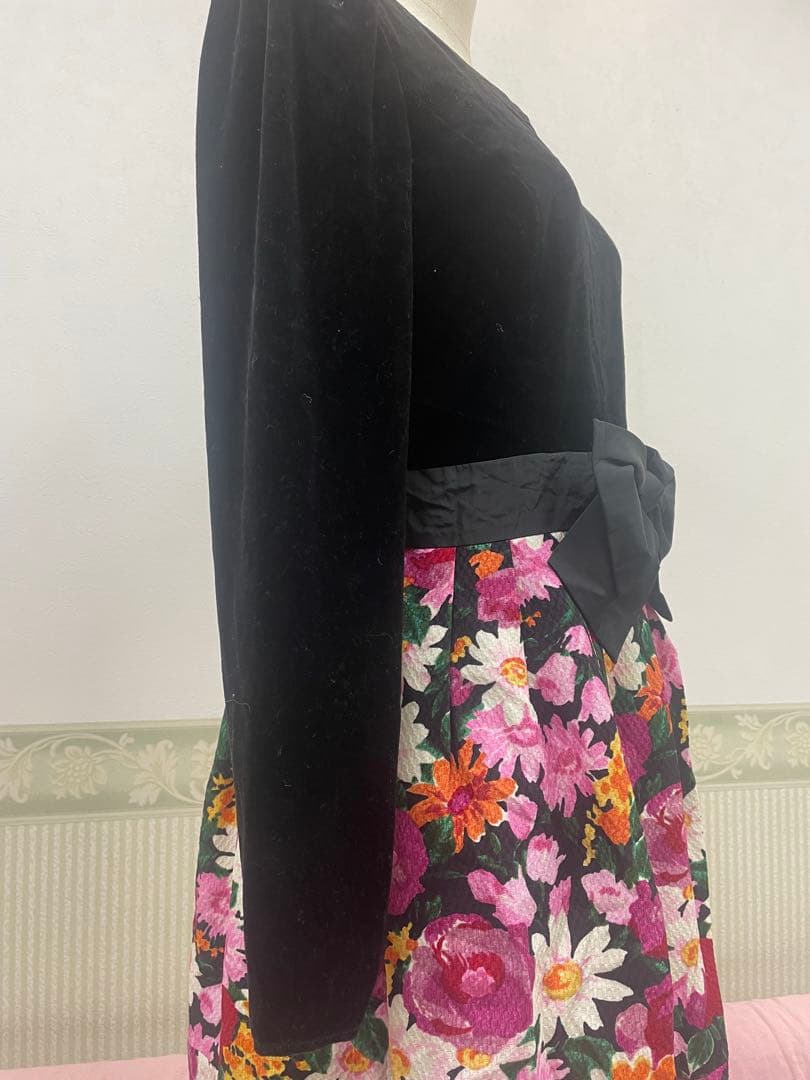 ❣️極美品❣️エムズグレイシーベロア花柄ワンピース42 カタログ掲載❣️