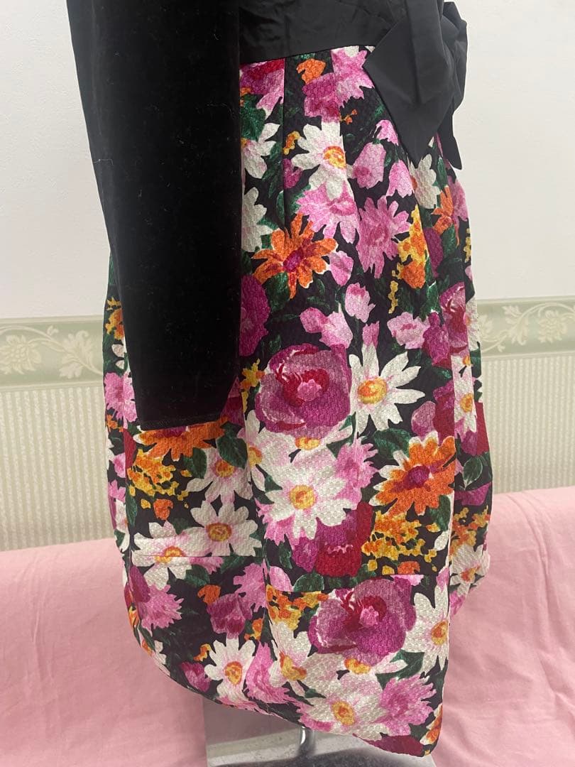 ❣️極美品❣️エムズグレイシーベロア花柄ワンピース42 カタログ掲載❣️