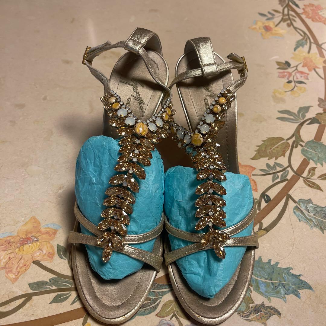 ジュゼッペ ノッティ✨ビジュー装飾 ストラップサンダル