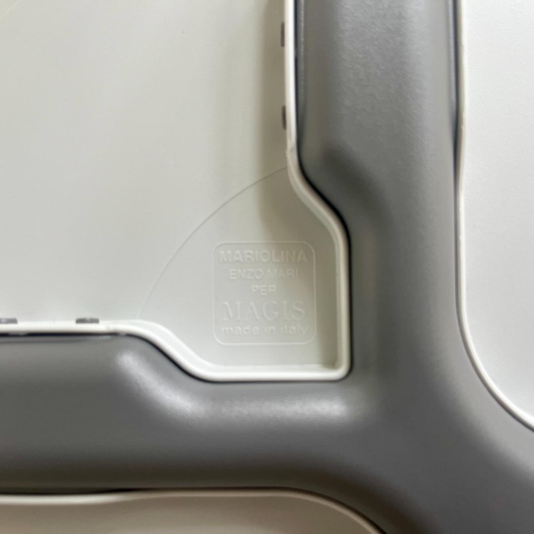 椅子 MAGIS MARIOLINA ENZOMARI Enzo