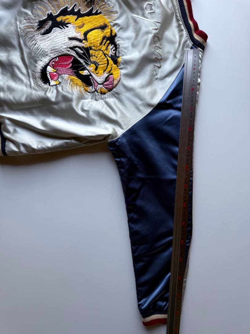 ヴィンテージ・ビンテージ品★テーラー東洋スカジャン 虎 花 鶴 龍刺繍