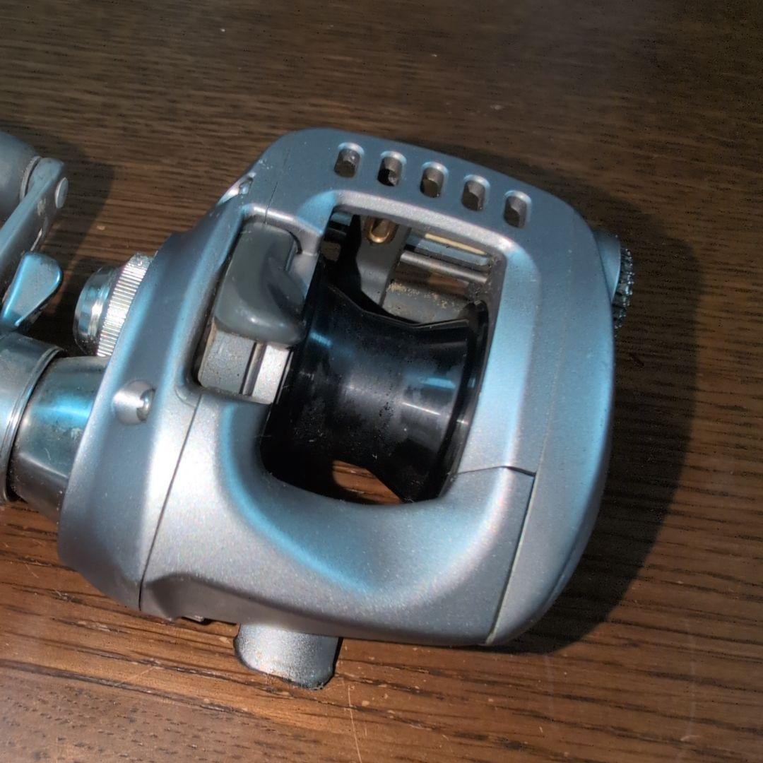 TEAM DAIWA-Z 105H&105HLセット ベイトリール TD-Z