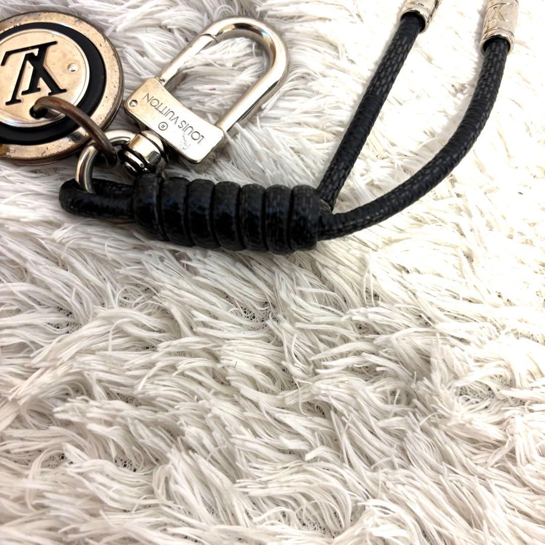 LOUIS VUITTON ルイヴィトン　グラフィット ロープ キーホルダー