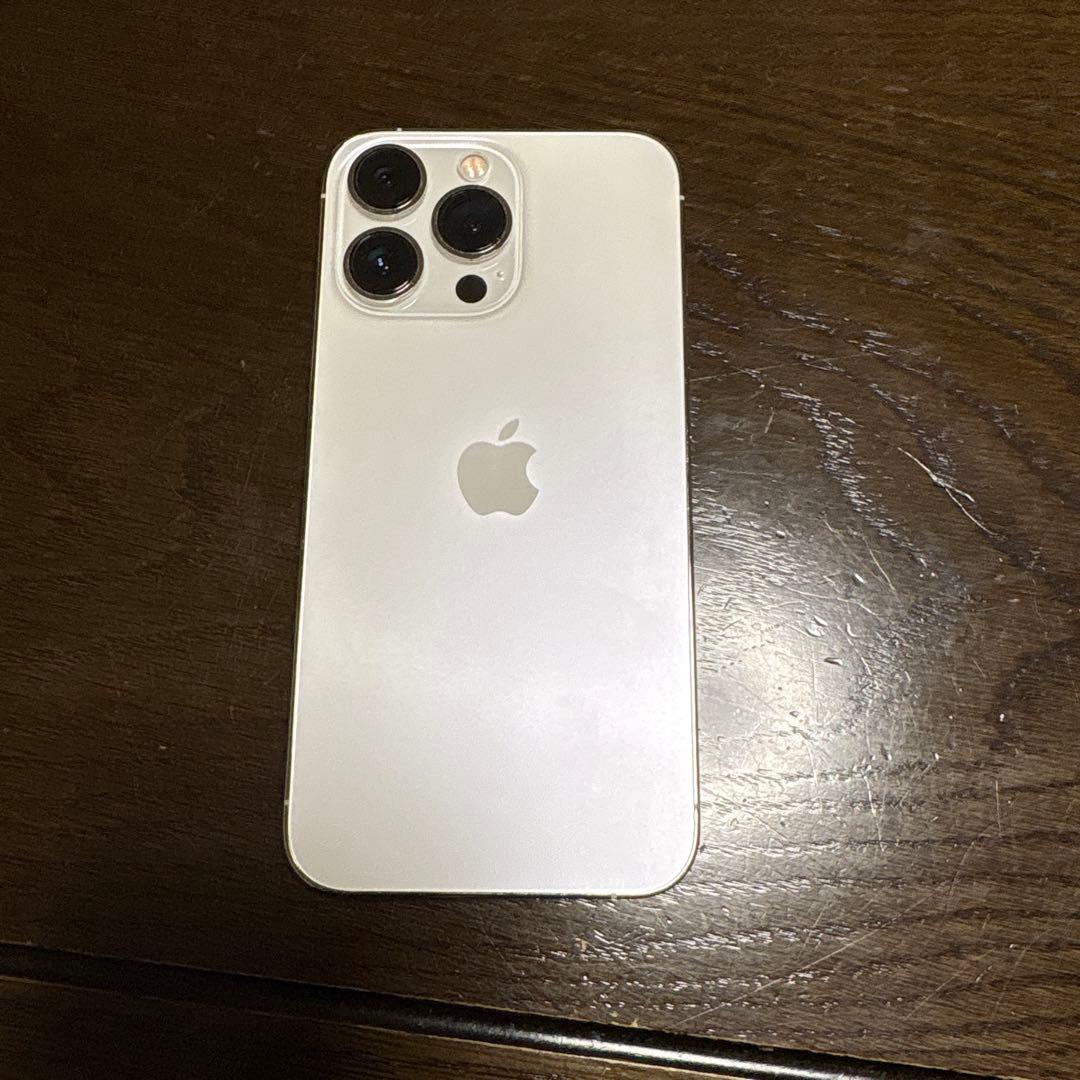 Apple iPhone 13 Pro シルバー本体