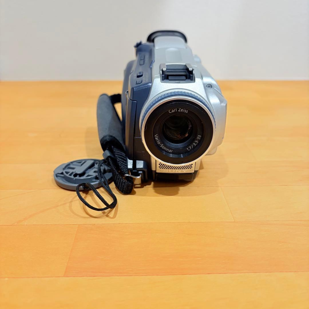 SONY DCR-TRV18ビデオ　カメラ　ハンディカム　ソニー